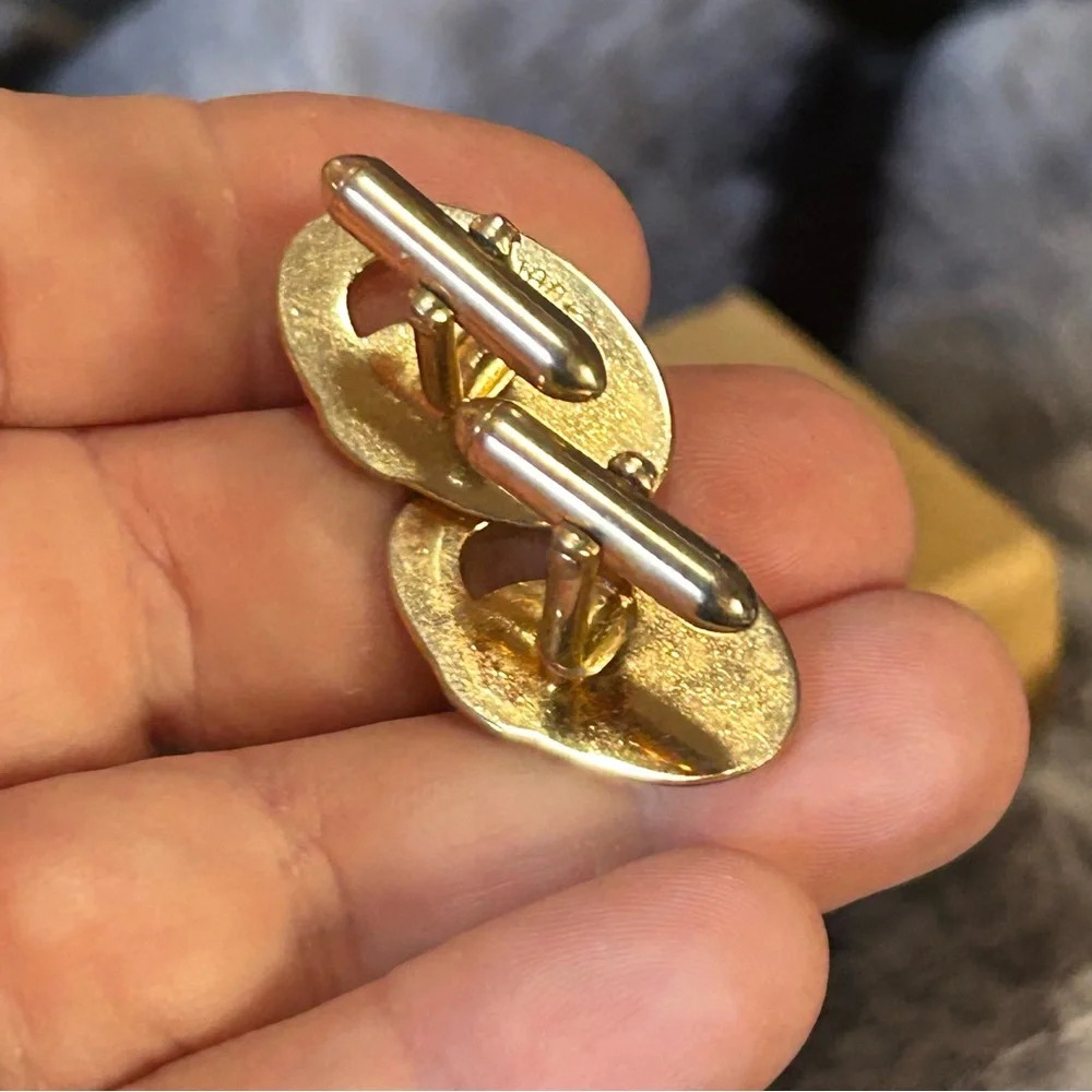 Men’s Vintage Swank gold plated red glass stone accent cuff links